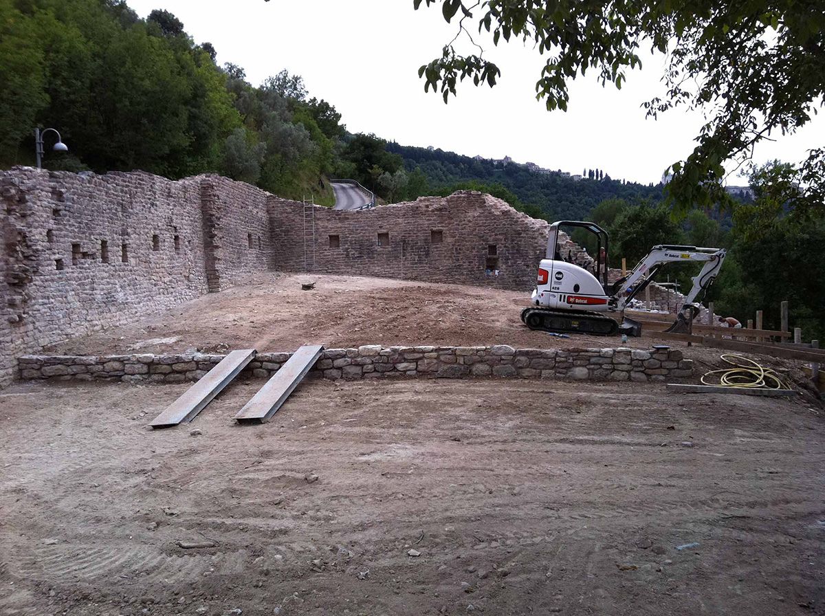 santa_croce_sistemazioni_esterne